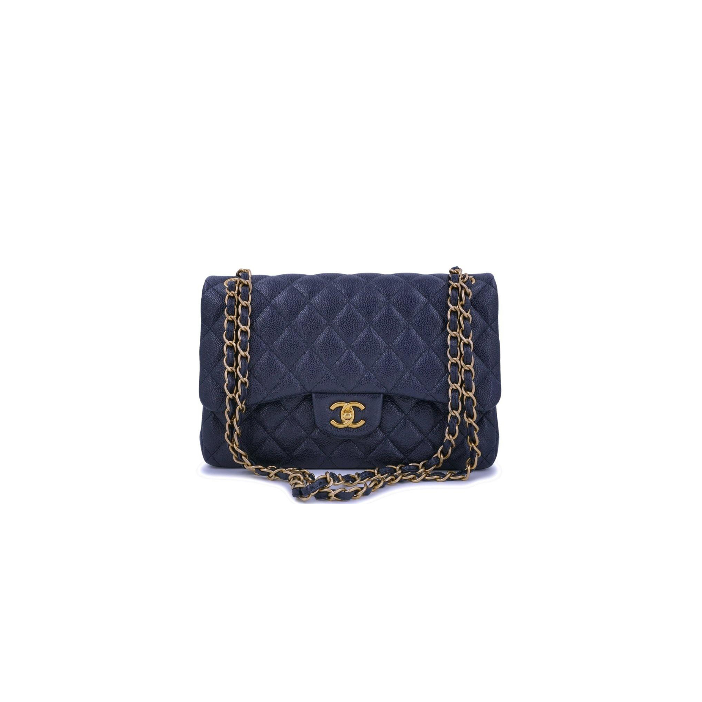 CHANEL BLUE QUILTED LEATHER JUMBO CLASSIC FLAP BAG (30*20*9cm)